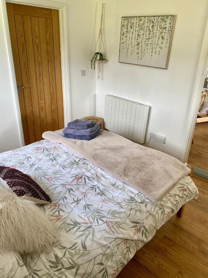 Cosy Cotswolds Self-Contained One Bedroom Cottage Чипинг Нортън Екстериор снимка