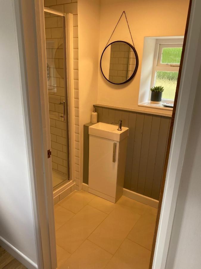 Cosy Cotswolds Self-Contained One Bedroom Cottage Чипинг Нортън Екстериор снимка